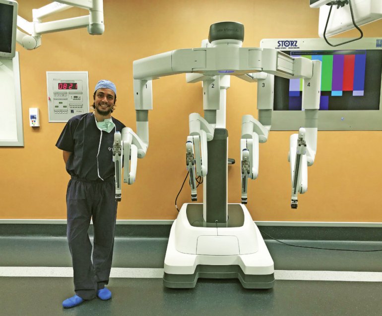O Interior: Médico guardense desenvolve cirurgia robótica