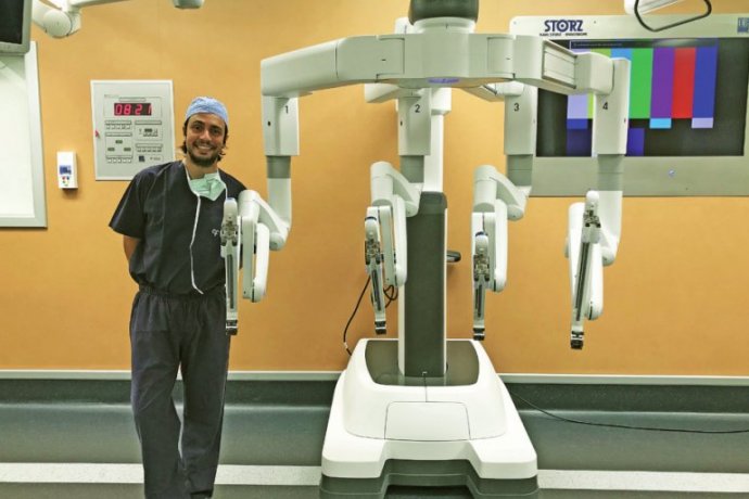 O Interior: Médico guardense desenvolve cirurgia robótica